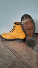 Dr Martens maat 43, Kleding | Dames, Schoenen, Geel, Lage of Enkellaarzen, Ophalen of Verzenden, Dr. Martens