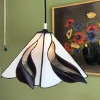 Hanglamp, Tiffany, glas in lood, vintage, netjes, Huis en Inrichting, Lampen | Hanglampen, Ophalen of Verzenden, Zo goed als nieuw
