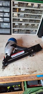 Spotnail tacker, Ophalen of Verzenden, Gebruikt, 30 tot 70 mm