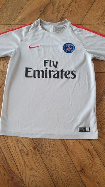 Psg trainings shirt  beschikbaar voor biedingen