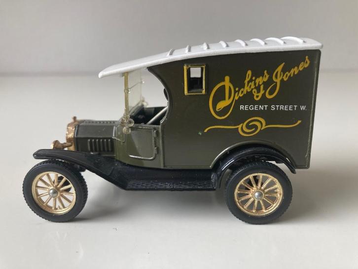 Wordt Model T Van, 1915 - Corgi Classics, Hobby en Vrije tijd, Modelauto's | 1:43, Zo goed als nieuw, Auto, Overige merken, Ophalen of Verzenden