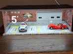 VITRINE MET LED EN MERCEDES EN MG 1:43, Ophalen of Verzenden, Auto, Overige merken