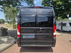 Adria Twin 600 spb Automaat 2025 ACTIEPRIJS!, Automaat, Buscamper of Camperbus, Treinzit, Bedrijf