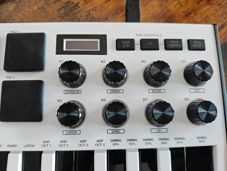 Midi keyboard, Muziek en Instrumenten, Midi-apparatuur, Nieuw, Ophalen of Verzenden