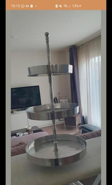 Izgs etagere Riverdale 70 cm hoog beschikbaar voor biedingen