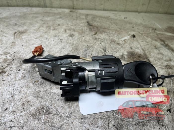 Kontaktslot + Sleutel van een Citroen C5, Auto-onderdelen, Overige Auto-onderdelen, Citroën, Gebruikt, 3 maanden garantie, Ophalen