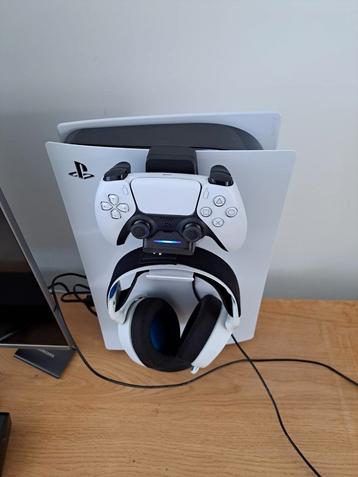 Nieuwstaat: PS5 + Controller, Headset & Laadstation beschikbaar voor biedingen
