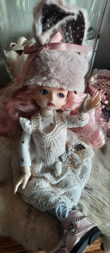 Ooak custom made 32 cm monstdoll, fullset + stock outfit.  beschikbaar voor biedingen