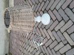 Landelijke tafellamp met rieten kap, Ophalen of Verzenden, Zo goed als nieuw, Hout, 50 tot 75 cm