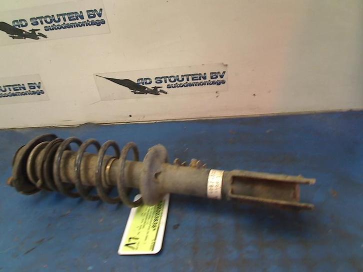 Veerpoot Links Voor Mitsubishi i-MiEV (2011-02/..) 4060A328, Auto-onderdelen, Ophanging en Onderstel, Mitsubishi, Gebruikt