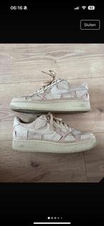 Nike Airforce 1 Billie Eilish Mushroom EU 44,5, Kleding | Dames, Schoenen, Ophalen of Verzenden, Zo goed als nieuw