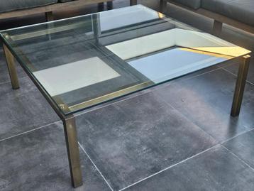 salontafel  beschikbaar voor biedingen