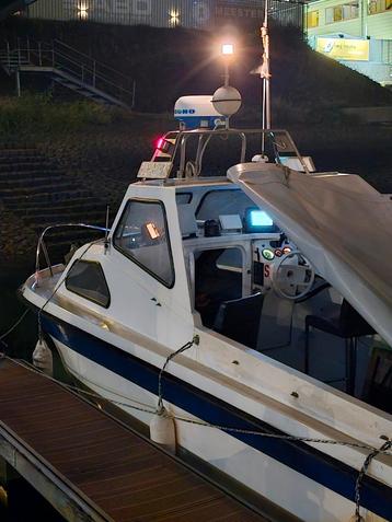 Zeevisboot compleet 75p k beschikbaar voor biedingen