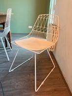 Sklum 2 witte eetkamerstoelen, Huis en Inrichting, Stoelen, Ophalen, Zo goed als nieuw, Wit, Twee