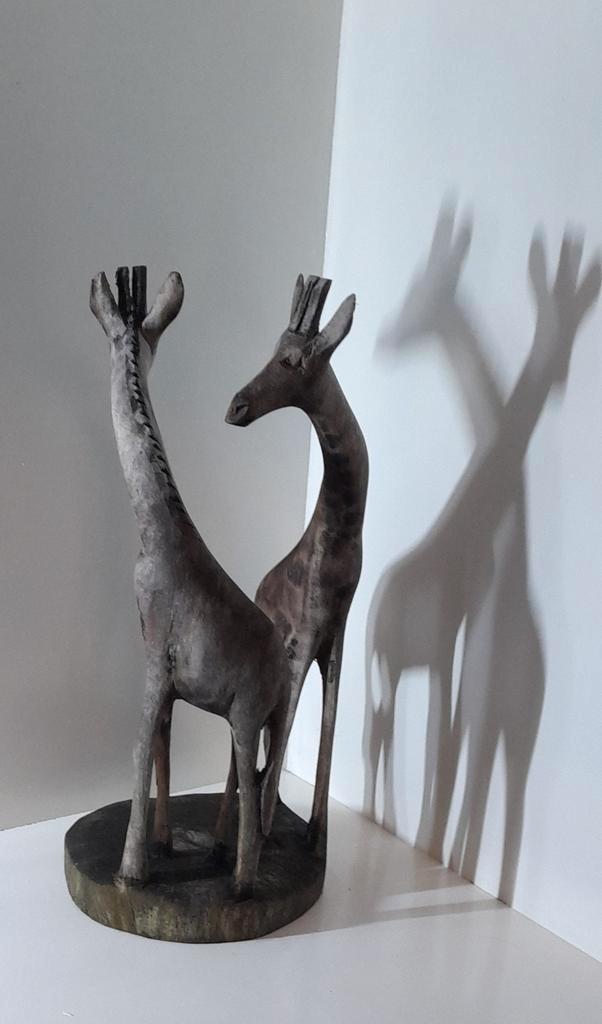 Houten Giraffe Beeldje - Handgemaakt, Antiek en Kunst, Kunst | Beelden en Houtsnijwerken, Ophalen of Verzenden