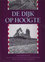 Harry de Raad- De dijk op hoogte- Friese zeedijken op hoogte, Ophalen of Verzenden, Zo goed als nieuw, Harry de Raad