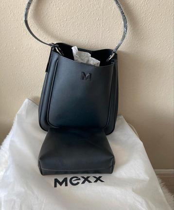 Nieuwe Mexx Zwarte Schoudertas + bijbehorende clutch beschikbaar voor biedingen