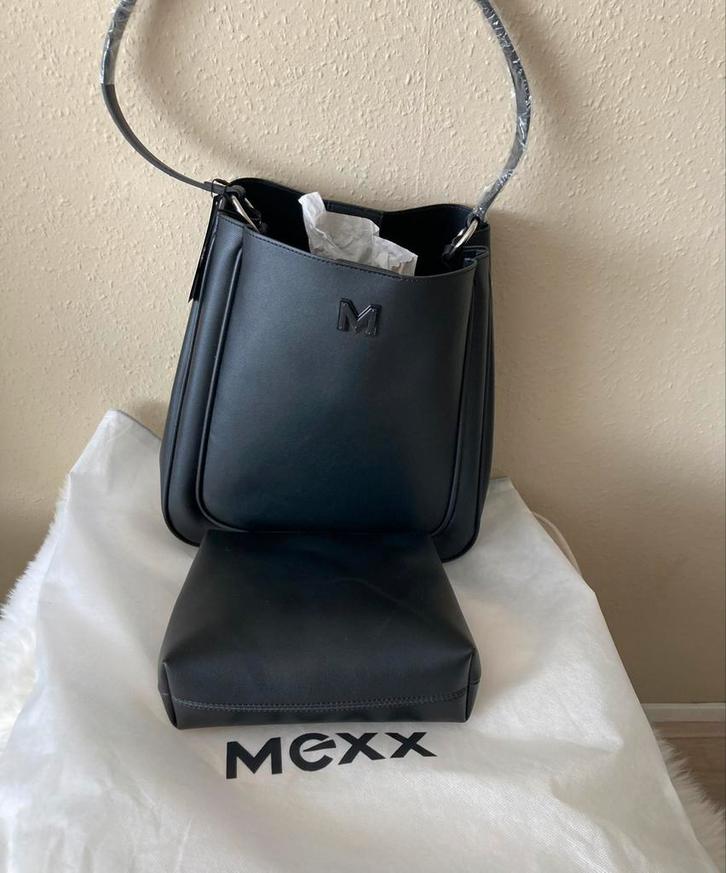 Nieuwe Mexx Zwarte Schoudertas + bijbehorende clutch, Sieraden, Tassen en Uiterlijk, Tassen | Schoudertassen, Nieuw, Overige merken