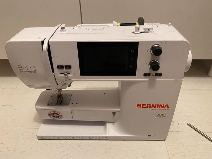 Bernina 475 QE ZGAN!!, Hobby en Vrije tijd, Naaimachines en Toebehoren, Zo goed als nieuw, Naaimachine, Bernina, Ophalen