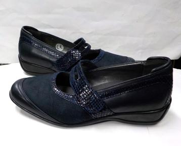Xsensible blauwe bandschoenen maat 39,5 beschikbaar voor biedingen