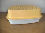 Z.G.A.N. kaasdoos - kornuit - kaas bak TUPPERWARE GEEL, Ophalen of Verzenden, Zo goed als nieuw, Geel, Bak of Kom
