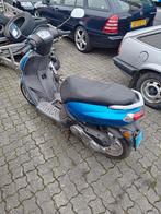 Peugeot Kisbee snor uitvoering 2011, Fietsen en Brommers, Gebruikt, Overige modellen, 49 cc, Benzine