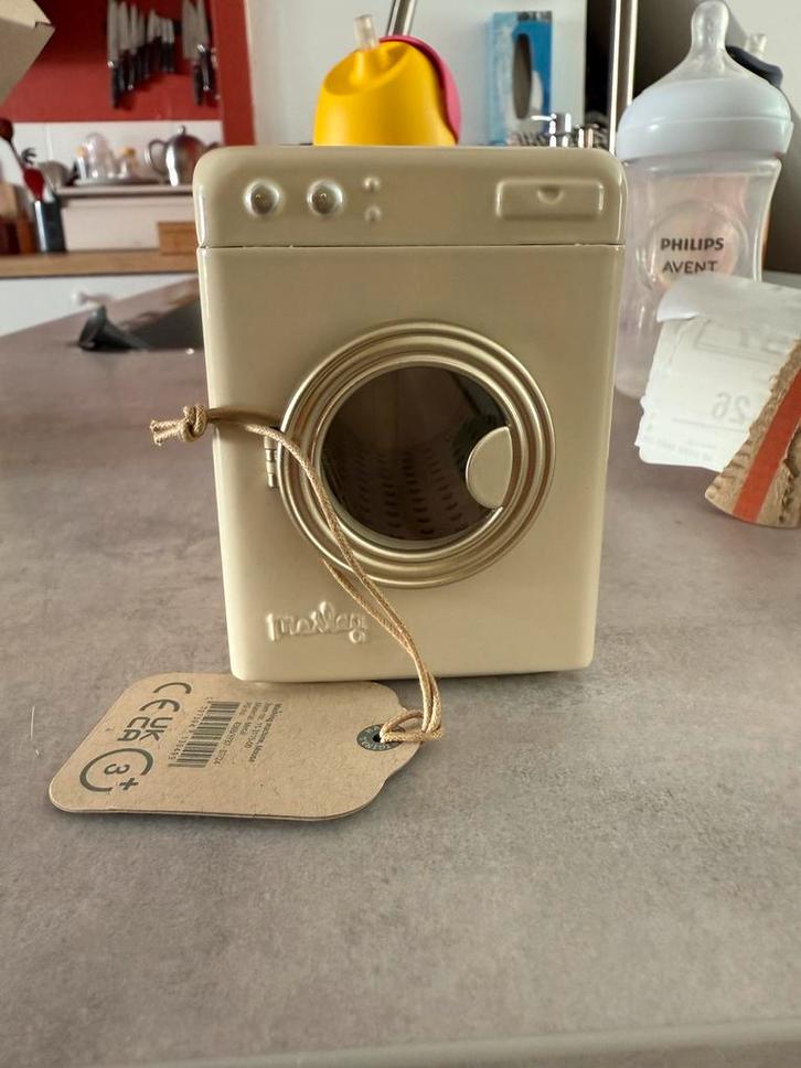 Maileg miniatuur wasmachine, Kinderen en Baby's, Speelgoed | Poppenhuizen, Nieuw, Toebehoren, Ophalen of Verzenden