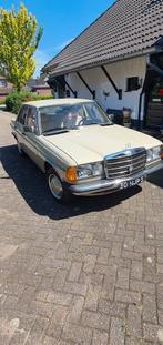 Mercedes-Benz Mercedes 1982 Beige, Auto's, Beige, Sedan, Geïmporteerd, 1977 cc