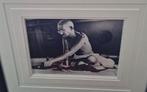 Legendarische foto in lijst: Mahatma Gandhi(zwart-wit), Antiek en Kunst, Ophalen of Verzenden
