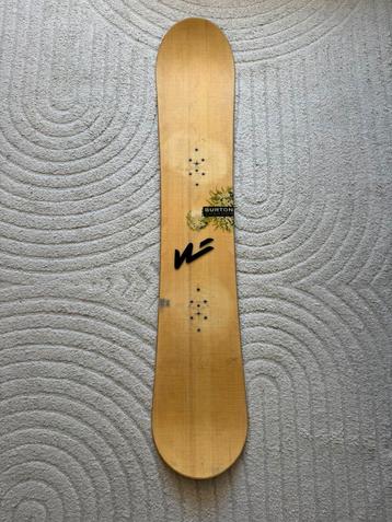 Burton charger snowboard beschikbaar voor biedingen