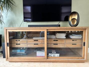 Eiken televisiemeubel/dressoir beschikbaar voor biedingen