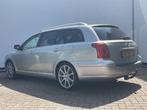Toyota Avensis wagon 1.8 VVTi Linea Luna Trekhaak Navi Clima, Voorwielaandrijving, 65 €/maand, 1794 cc, 4 cilinders