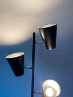 staande lamp, Huis en Inrichting, Lampen | Vloerlampen, 100 tot 150 cm, Metaal, Gebruikt, Ophalen
