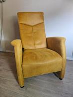 Heerlijke suede fauteuil, Ophalen, Zo goed als nieuw, 50 tot 75 cm