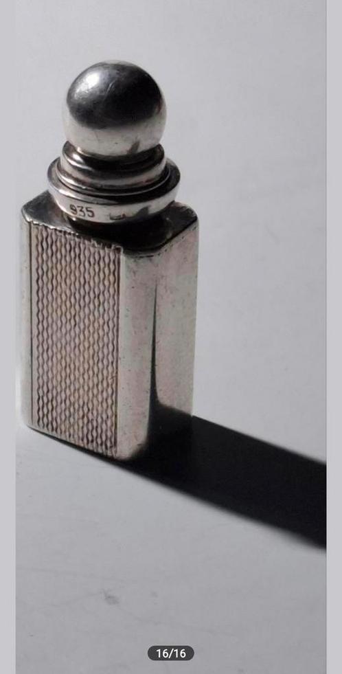 Zilveren 935 Miniatuur parfumflesjes, rond 1900 [zeldzaam], Antiek en Kunst, Antiek | Goud en Zilver, Zilver, Verzenden