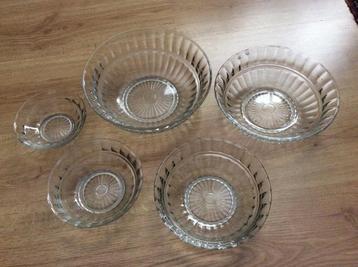 Nest schalen neerlandia copier leerdam beschikbaar voor biedingen