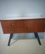 Vintage kastje, teak fineer, Huis en Inrichting, Ophalen, Gebruikt, 25 tot 50 cm, 50 tot 100 cm