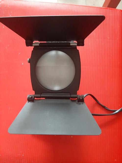 Osram Video 300 S Lamp met Kleppenset, Audio, Tv en Foto, Fotografie | Fotostudio en Toebehoren, Gebruikt, Lamp of Flitsset, Ophalen of Verzenden