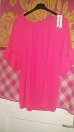 Nieuw! koraal top met roezel  t/m 48, Kleding | Dames, Ophalen of Verzenden, Nieuw, Roze, Shirt of Top