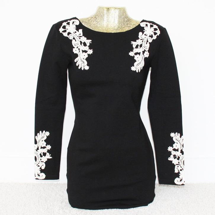 Schitterend Chic By Lirette Jurkje - 88* (M) € 40,-, Kleding | Dames, Jurken, Zo goed als nieuw, Maat 38/40 (M), Zwart, Boven de knie