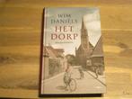 Wim Daniëls het dorp (hardcover), Ophalen of Verzenden, Zo goed als nieuw