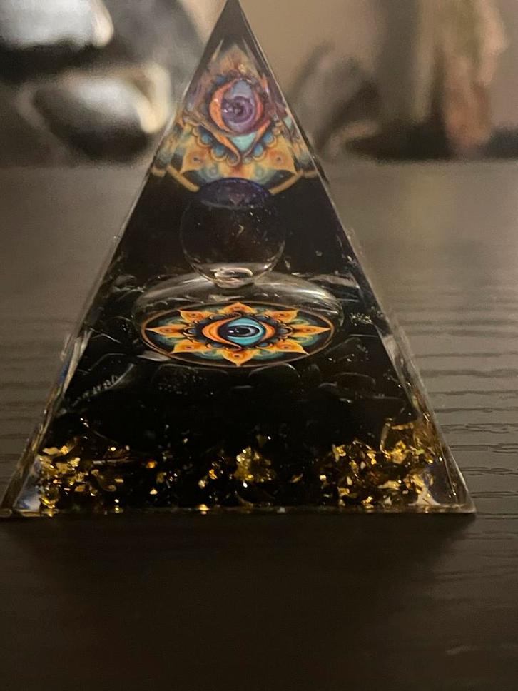 Edelsteen Piramide - Hoge Kwaliteit, Sieraden, Tassen en Uiterlijk, Edelstenen, Nieuw, Ophalen of Verzenden