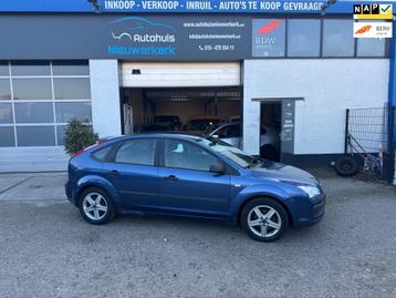 Ford Focus 1.4-16V Ambiente- met Airco, NAP en een ruime APK beschikbaar voor biedingen