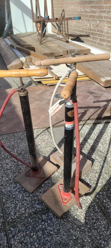 Vintage Fietspompen €5,- beschikbaar voor biedingen