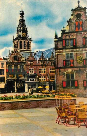 (300-099-025) Nijmegen Grote Markt met Waaggebouw en S beschikbaar voor biedingen