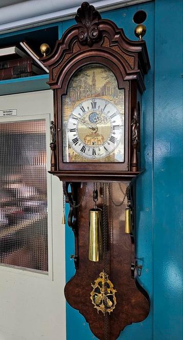 Christiaan huygens klok met getorste pilaren.!! beschikbaar voor biedingen