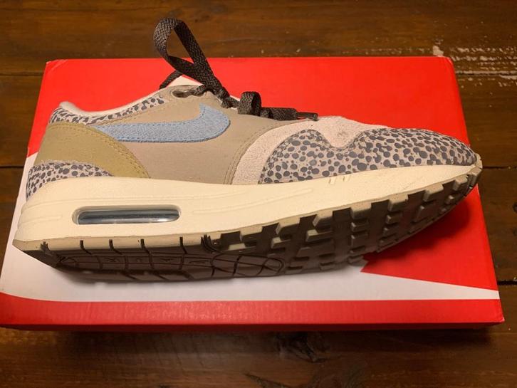 Nike Air Max 1 “Cobblestone” DV3027-001 – Maat 39, Kleding | Dames, Schoenen, Zo goed als nieuw, Sneakers of Gympen, Beige, Ophalen of Verzenden