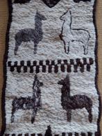 retro wollen wandkleed afb. lama's van div. rashondenhaar, Ophalen, Huis en Inrichting