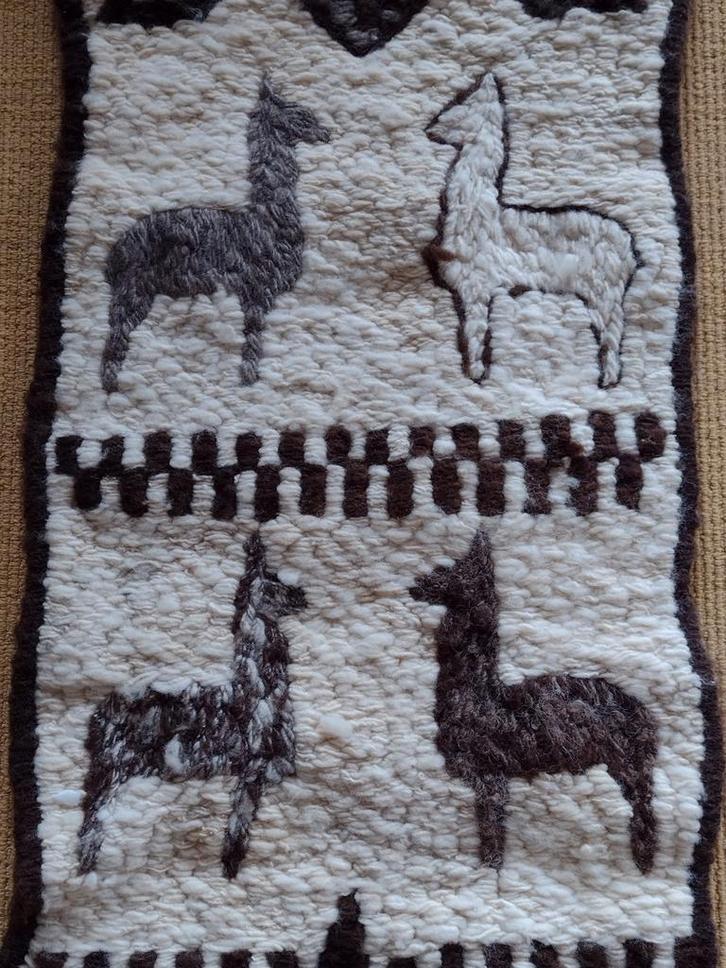 retro wollen wandkleed afb. lama's van div. rashondenhaar, Verzamelen, Retro, Huis en Inrichting, Ophalen