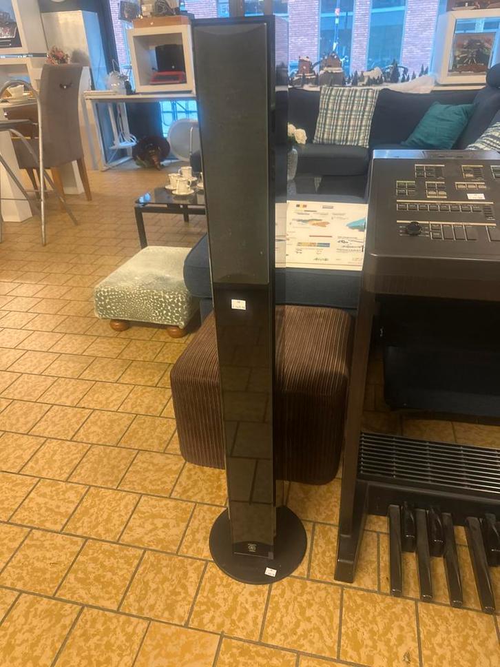 Twee luidsprekers, Audio, Tv en Foto, Luidsprekers, Gebruikt, Front, Rear of Stereo speakers, 60 tot 120 watt, Overige merken